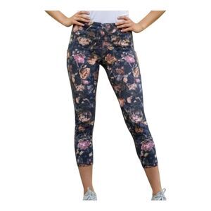 Lululemon Women’s Floral Fast & Free Crop II Nulux Size 4 W6AKIS Frosted Rose